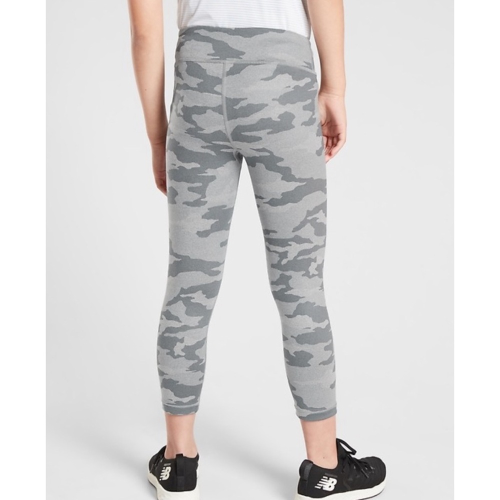 ATHLETA GIRL PRINTED CHIT CHAT CAPRI